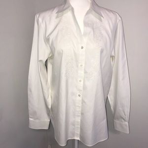 Foxcroft Non-Iron Shaped Fit Button Down SZ 14